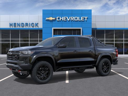 New 2026 Chevrolet Colorado Trail Boss w/ Midnight Edition AWD/4WD image 2