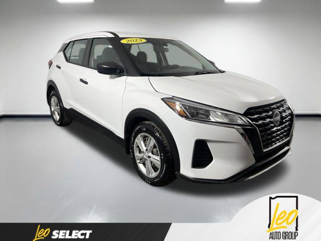 Used 2023 Nissan Kicks S FWD image 4