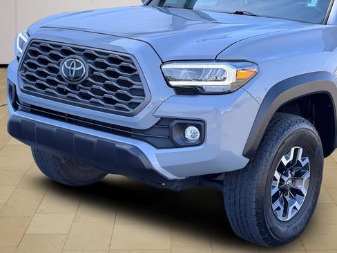Used 2021 Toyota Tacoma TRD Off-Road w/ Technology Package image 37