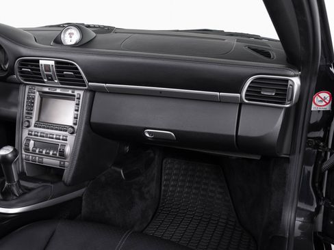 Used 2006 Porsche 911 Carrera S image 32