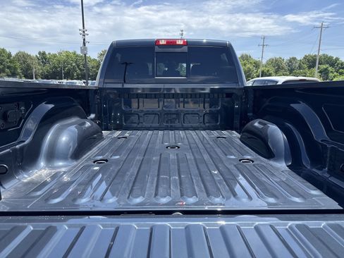 Used 2026 RAM 2500 Warlock AWD/4WD image 8