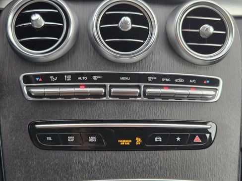 Certified 2022 Mercedes-Benz GLC 300 4MATIC image 25