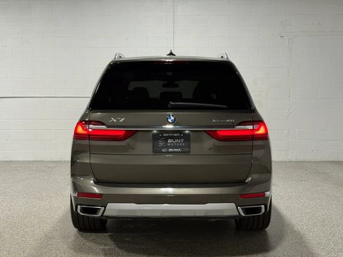 Used 2021 BMW X7 xDrive40i w/ Premium Package AWD/4WD image 7