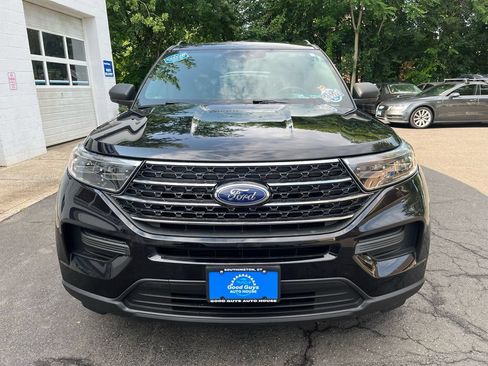 Used 2020 Ford Explorer XLT w/ Comfort Package AWD/4WD image 28