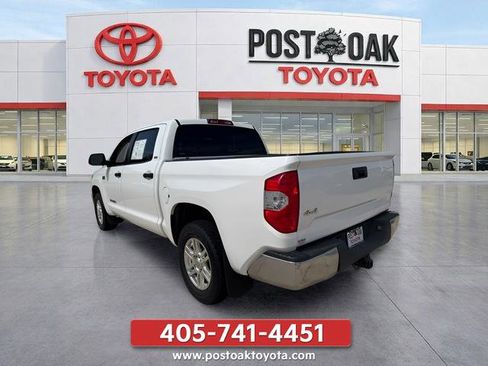 Used 2019 Toyota Tundra SR5 w/ SR5 Upgrade Package AWD/4WD image 8