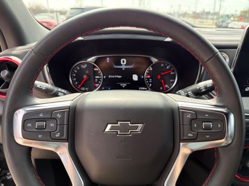 Used 2025 Chevrolet Blazer RS image 12