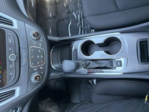 Used 2023 Chevrolet Malibu LT FWD image 26