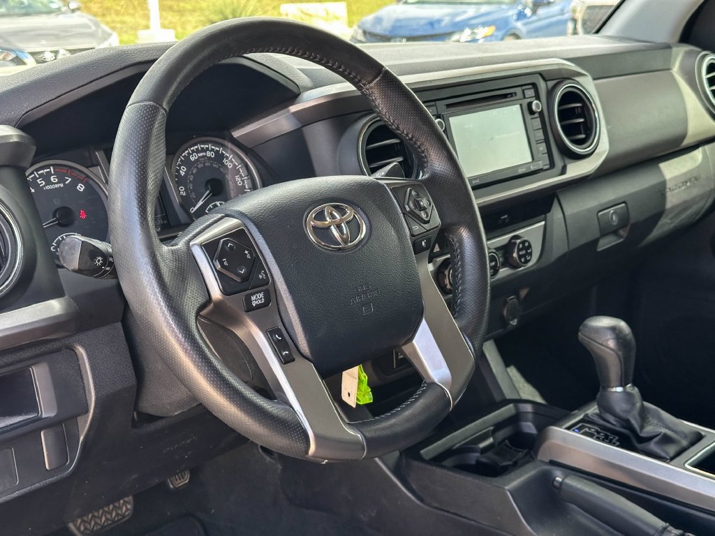Certified 2017 Toyota Tacoma SR5 w/ Tow Package RWD image 12