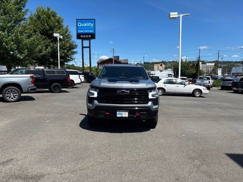 Used 2024 Chevrolet Silverado 1500 LT Trail Boss w/ Convenience Package II AWD/4WD image 8