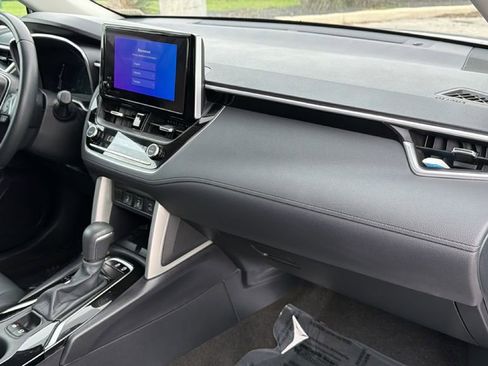 Certified 2025 Toyota Corolla Cross XLE AWD/4WD image 41