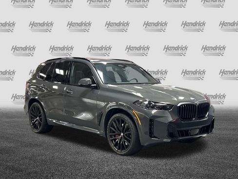 Used 2026 BMW X5 sDrive40i w/ Executive Package RWD image 2