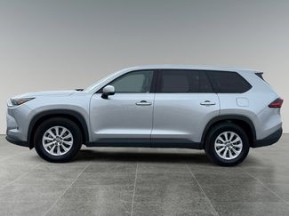 Certified 2025 Toyota Grand Highlander AWD video 2