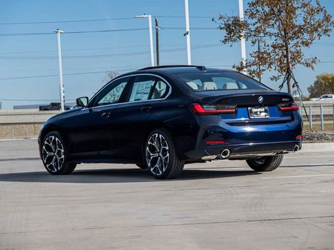 Used 2026 BMW 330i Sedan w/ Premium Package RWD image 2