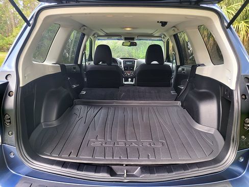 Used 2012 Subaru Forester 2.5X Premium AWD/4WD image 23
