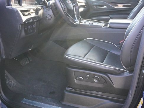 Used 2023 Cadillac Escalade Sport image 31