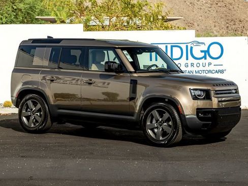 New 2026 Land Rover Defender 110 S AWD/4WD image 4