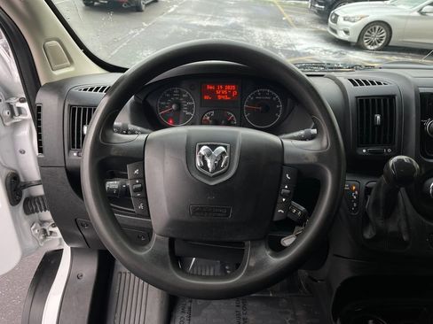 Used 2020 RAM ProMaster 2500 w/ Interior Convenience Group image 16