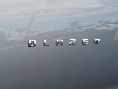 New 2025 Chevrolet Blazer LT image 5