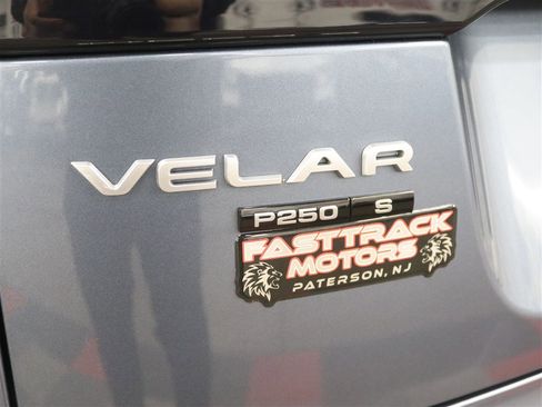 Used 2020 Land Rover Range Rover Velar S image 7