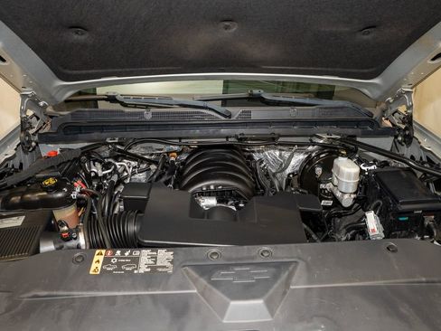 Used 2018 Chevrolet Silverado 1500 LT w/ All Star Edition image 18