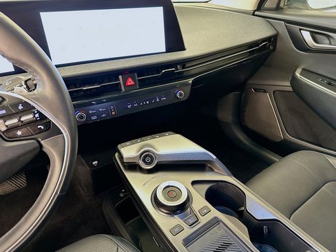 Used 2022 Kia EV6 Wind image 26