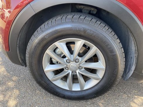 Used 2016 Kia Sorento LX image 7