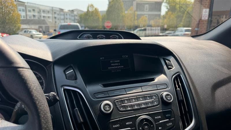 Used 2017 Ford Focus ST FWD image 31