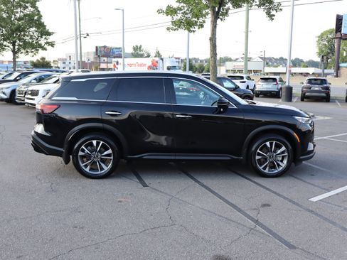 Used 2023 INFINITI QX60 Luxe AWD/4WD image 11