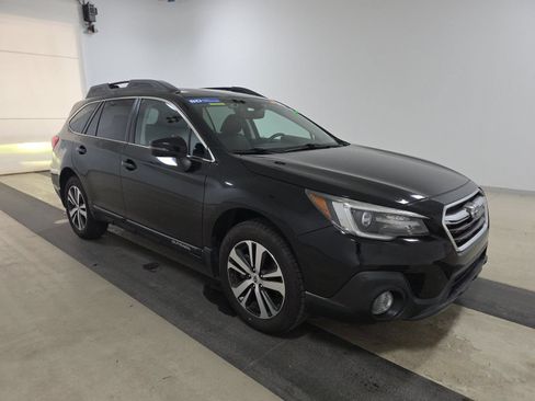 Used 2019 Subaru Outback 2.5i Limited w/ Popular Package #2 AWD/4WD image 4