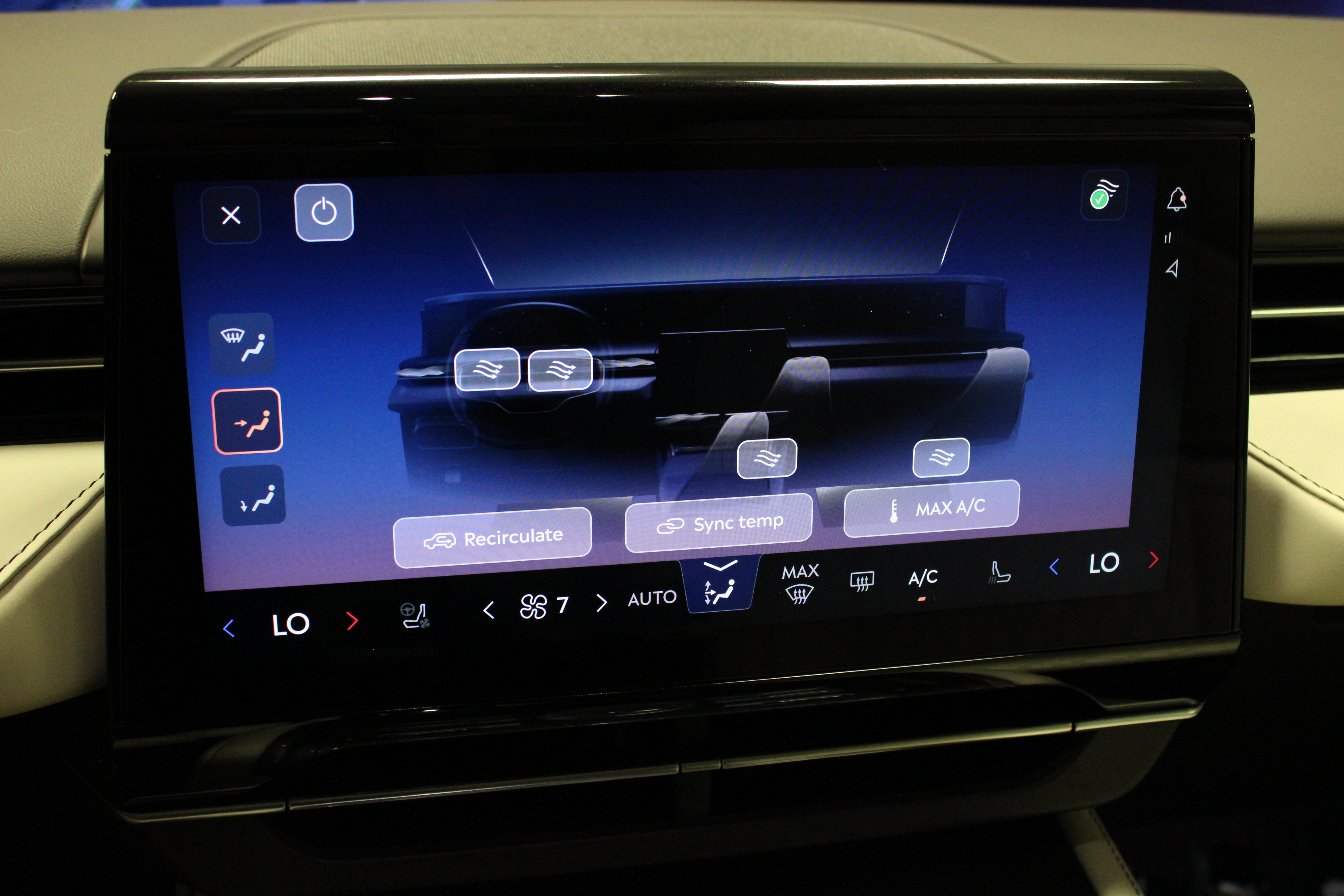 Used 2026 Lincoln Nautilus Black Label w/ Jet Appearance Package AWD/4WD image 27