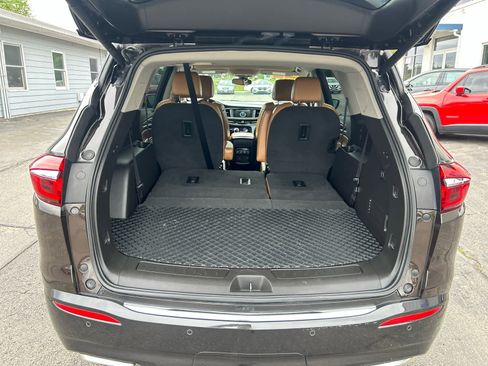 Used 2019 Buick Enclave Premium w/ Trailering Package, 5000 lbs. AWD/4WD image 25