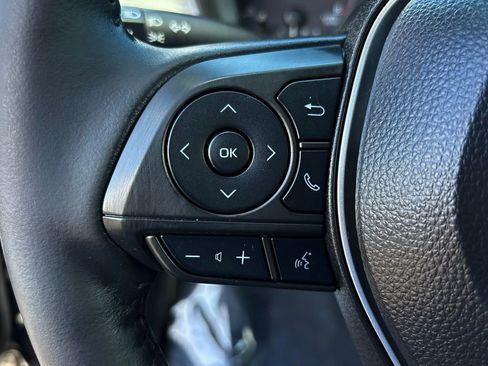 Used 2024 Toyota Corolla SE FWD image 18