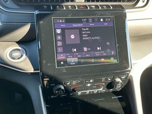 New 2025 Jeep Grand Cherokee L Altitude image 16