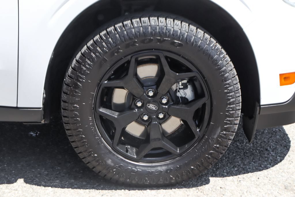 Used 2023 Ford Maverick XLT w/ Equipment Group 300A Standard AWD/4WD image 38