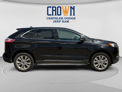Used 2024 Ford Edge Titanium AWD/4WD image 2