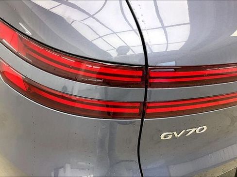 New 2026 Genesis GV70 2.5T image 16