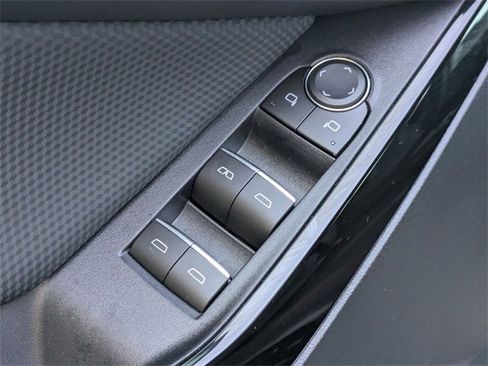 New 2026 Chevrolet Equinox RS image 9