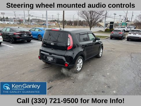 Used 2016 Kia Soul + image 10