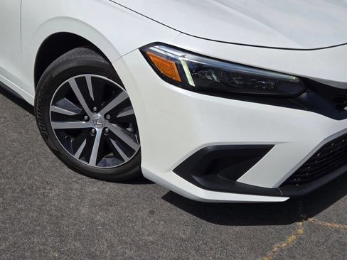 Used 2024 Honda Civic LX image 10