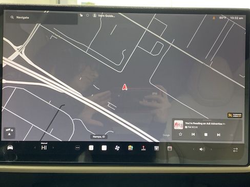 Used 2022 Tesla Model X Plaid AWD/4WD image 18