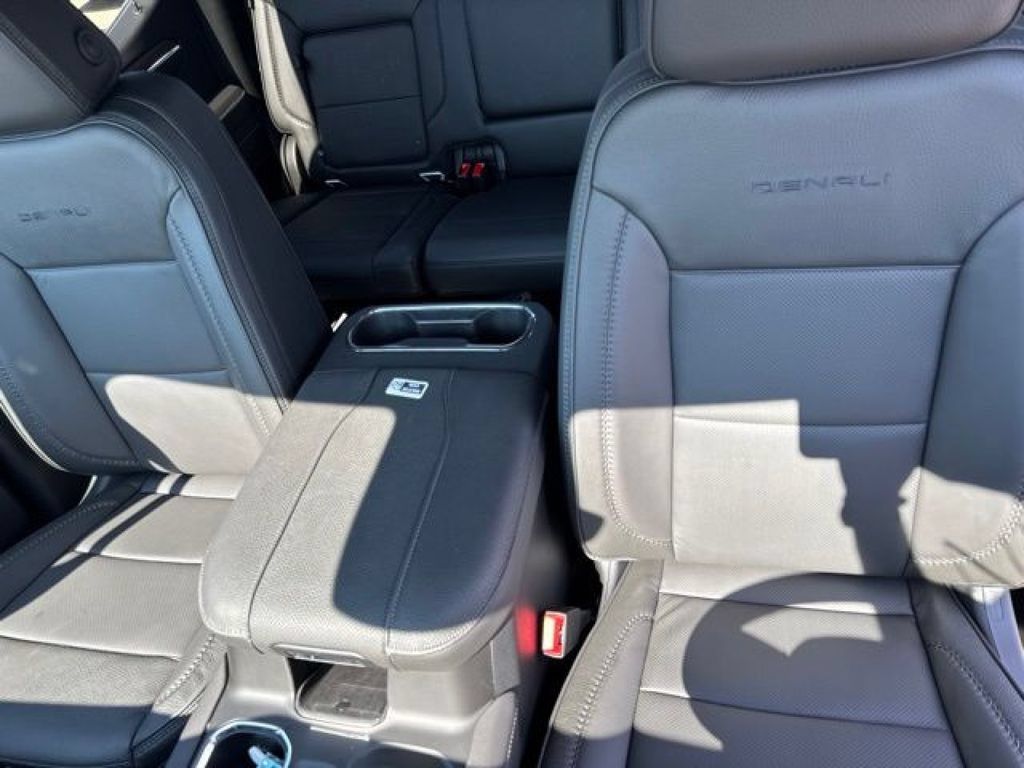 New 2026 GMC Sierra 1500 Denali AWD/4WD image 11
