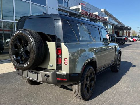 Used 2023 Land Rover Defender 110 X-Dynamic SE AWD/4WD image 3