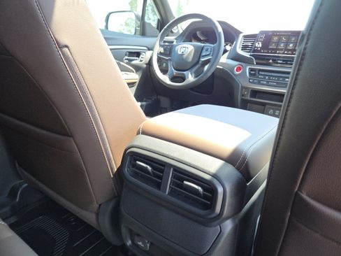 New 2026 Honda Ridgeline RTL image 23