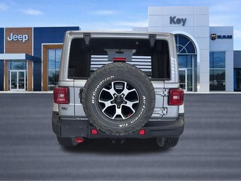 Used 2021 Jeep Wrangler Unlimited Rubicon AWD/4WD image 5