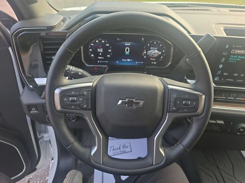 Used 2026 Chevrolet Silverado 1500 RST w/ RST Select Package AWD/4WD image 17