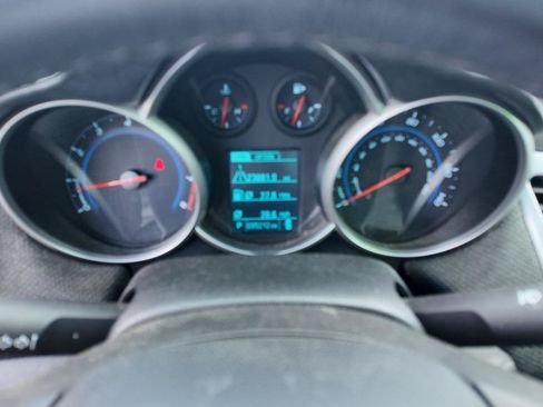 Used 2014 Chevrolet Cruze LT FWD image 9