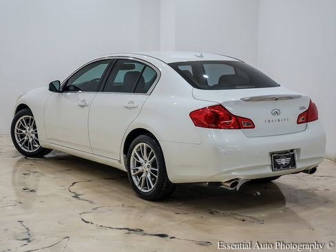 Used 2011 INFINITI G37 x Sedan w/ Premium Pkg image 10