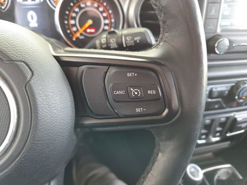 Used 2019 Jeep Wrangler Sport w/ Quick Order Package 23S AWD/4WD image 12
