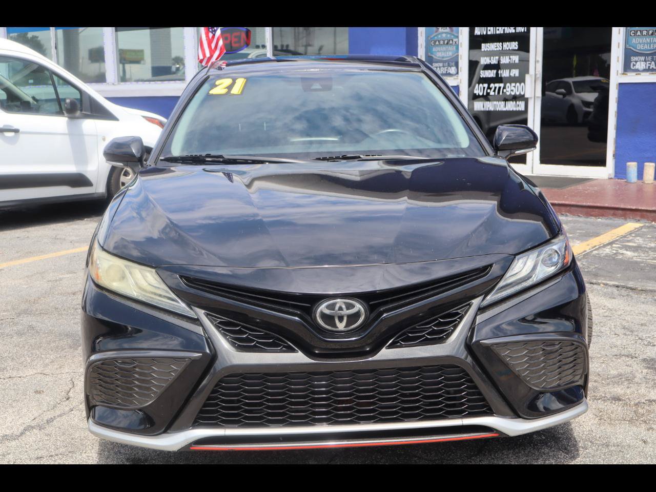 Used 2021 Toyota Camry XSE FWD image 2