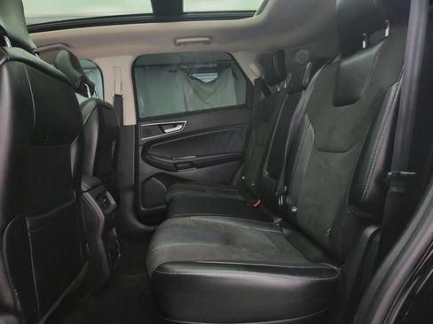 Used 2018 Ford Edge Sport w/ Equipment Group 401A AWD/4WD image 27